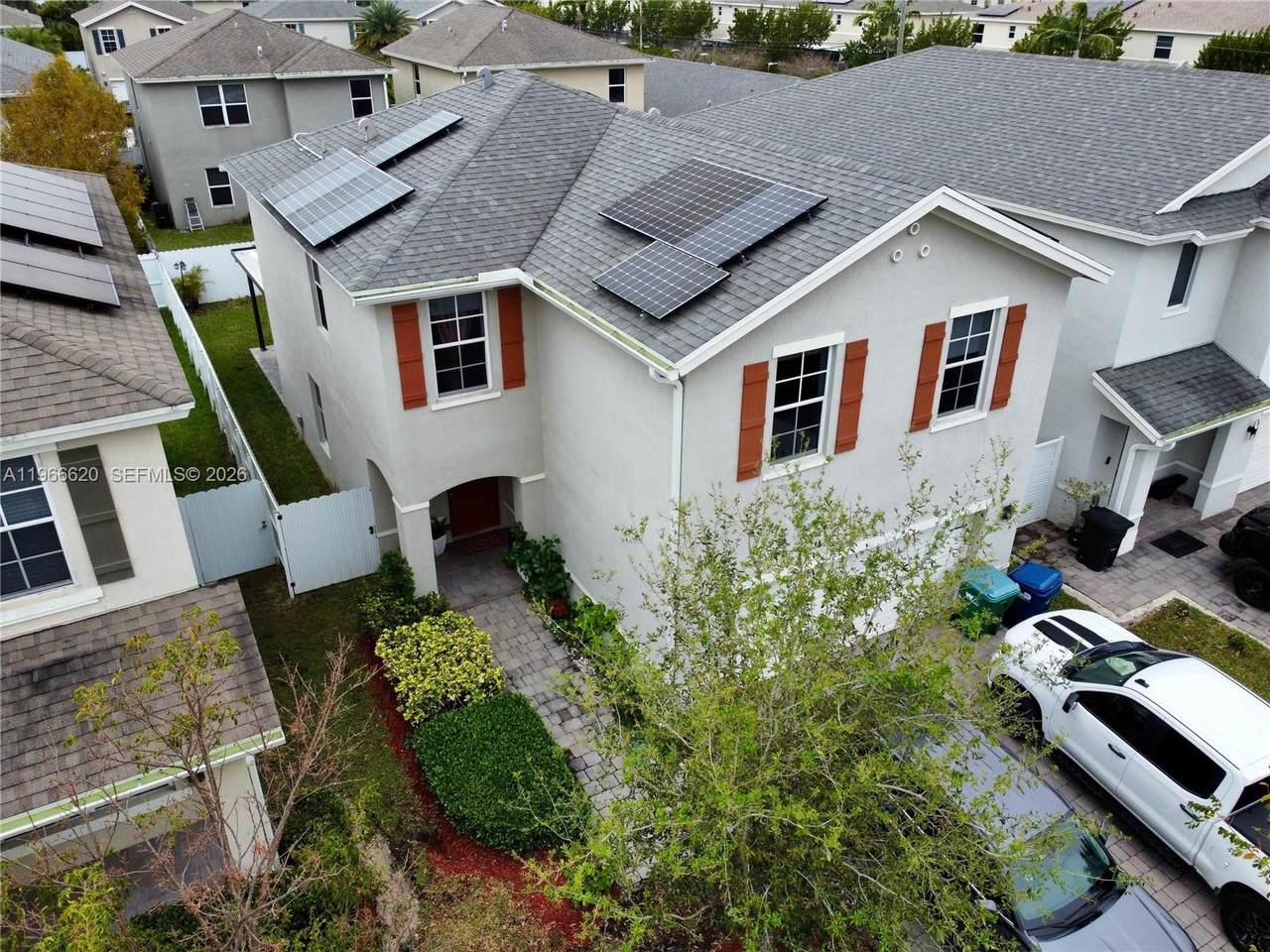 https://bt-photos.global.ssl.fastly.net/miami/1280_boomver_3_A11966620-2.jpg