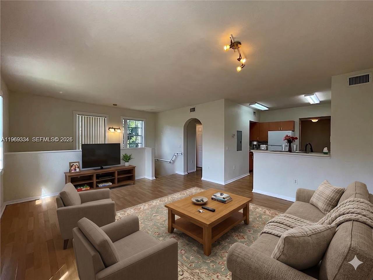 2305 Belmont Ln - Photo 1