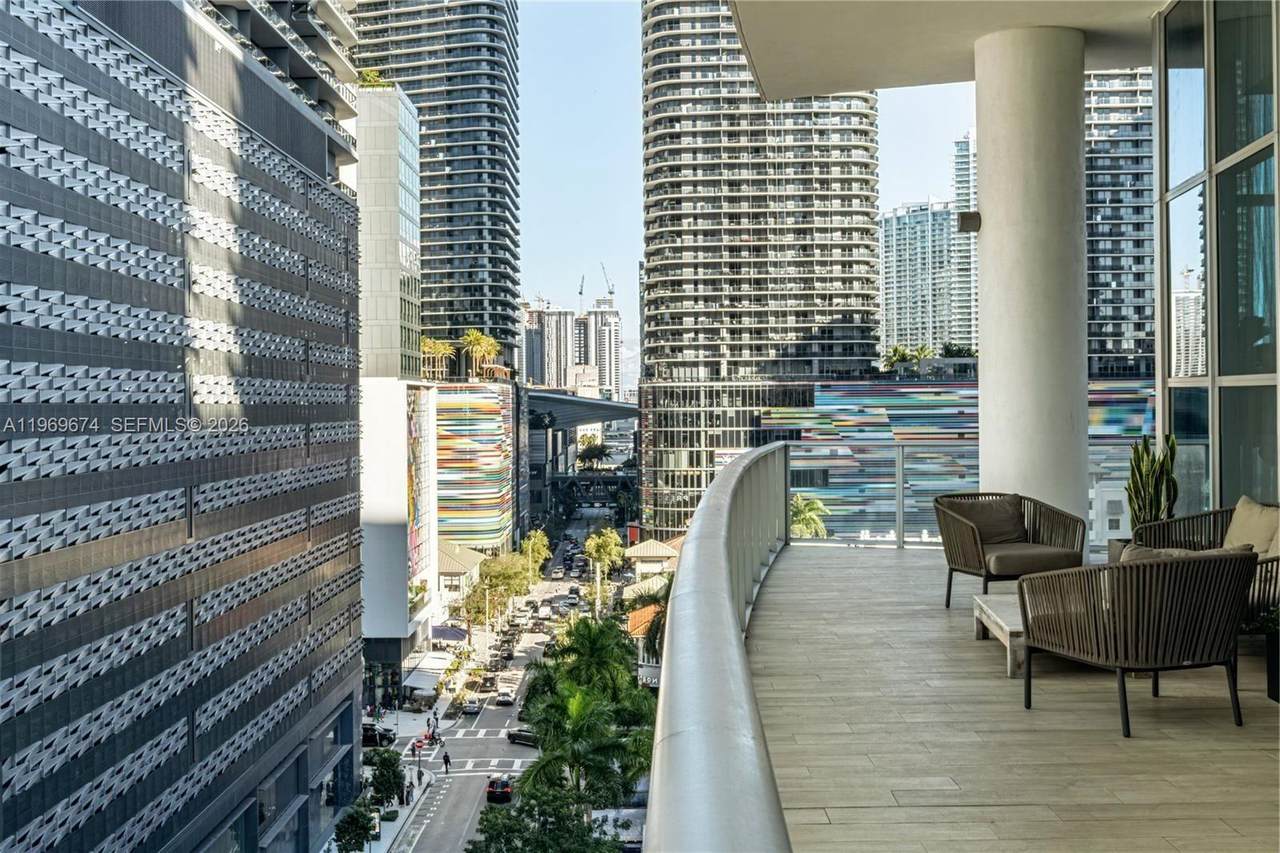 1100 Miami Ave - Photo 1