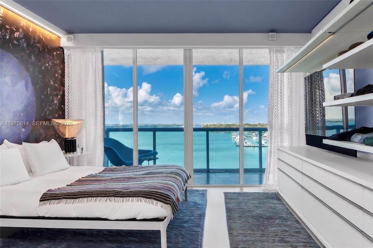 https://bt-photos.global.ssl.fastly.net/miami/1280_boomver_3_A11975614-2.jpg