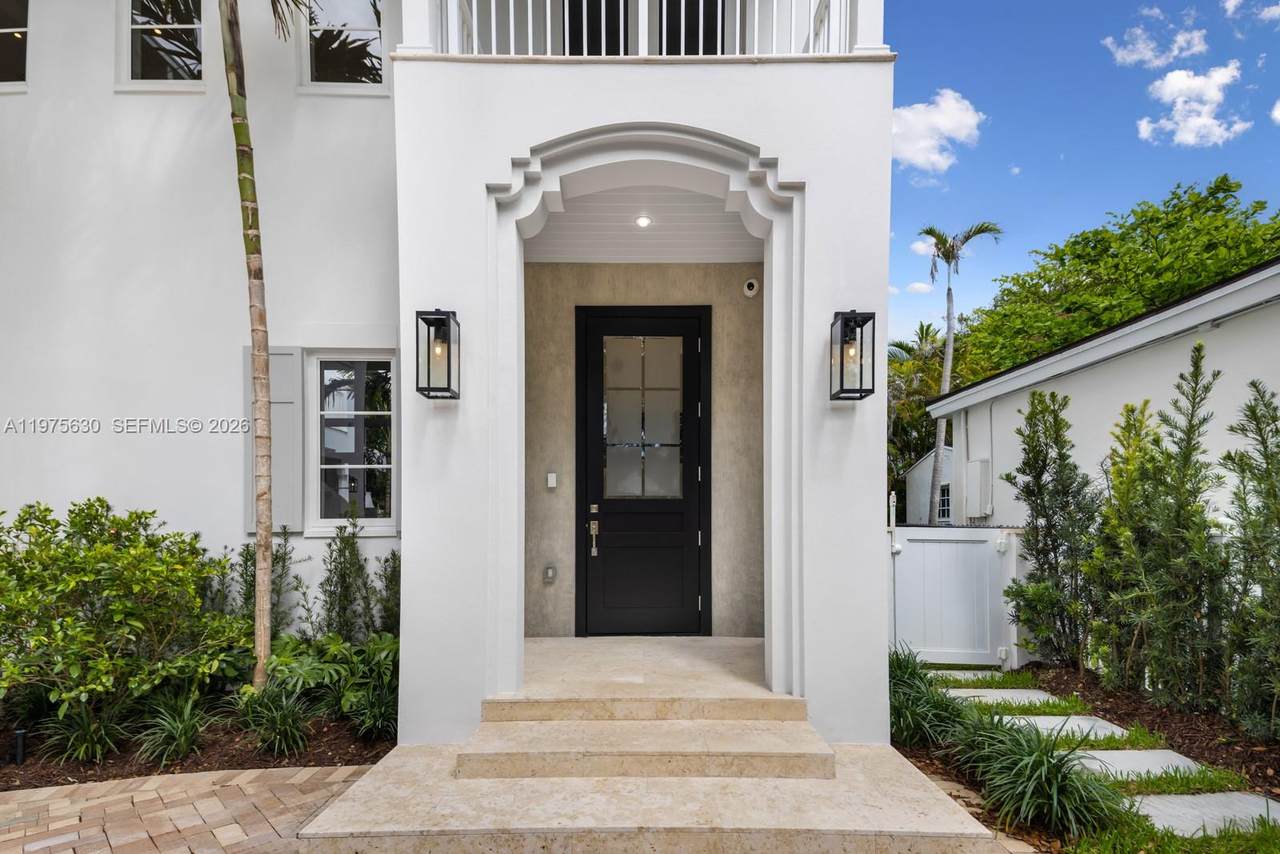 https://bt-photos.global.ssl.fastly.net/miami/1280_boomver_2_A11975630-2.jpg