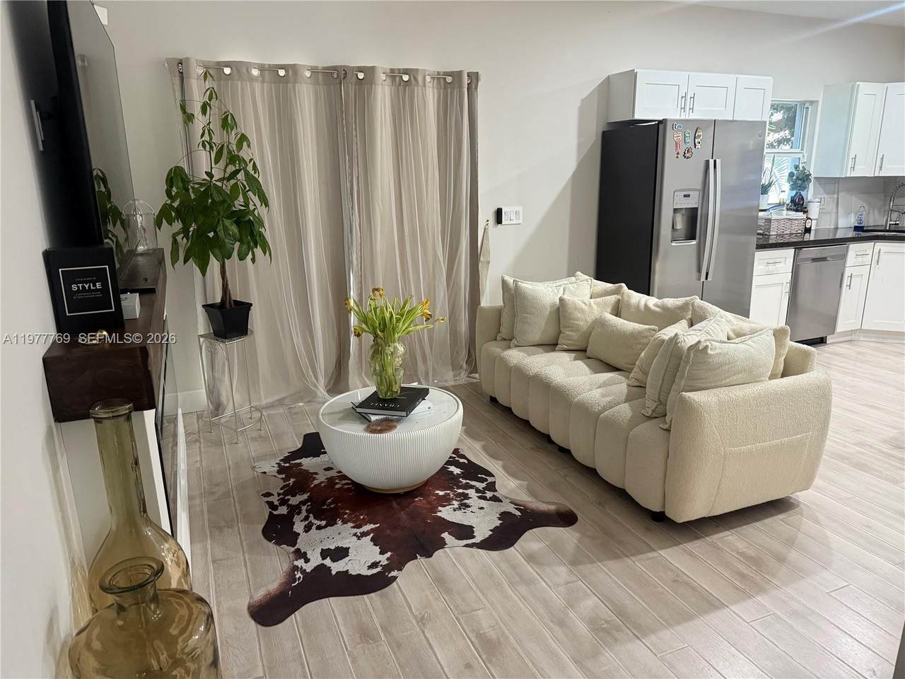 https://bt-photos.global.ssl.fastly.net/miami/1280_boomver_3_A11977769-2.jpg