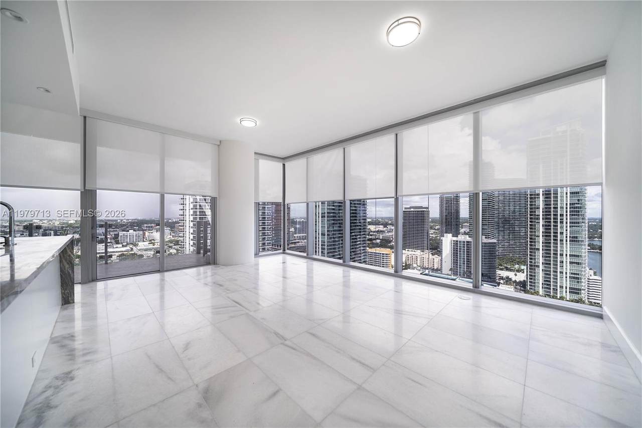 https://bt-photos.global.ssl.fastly.net/miami/1280_boomver_3_A11979713-2.jpg