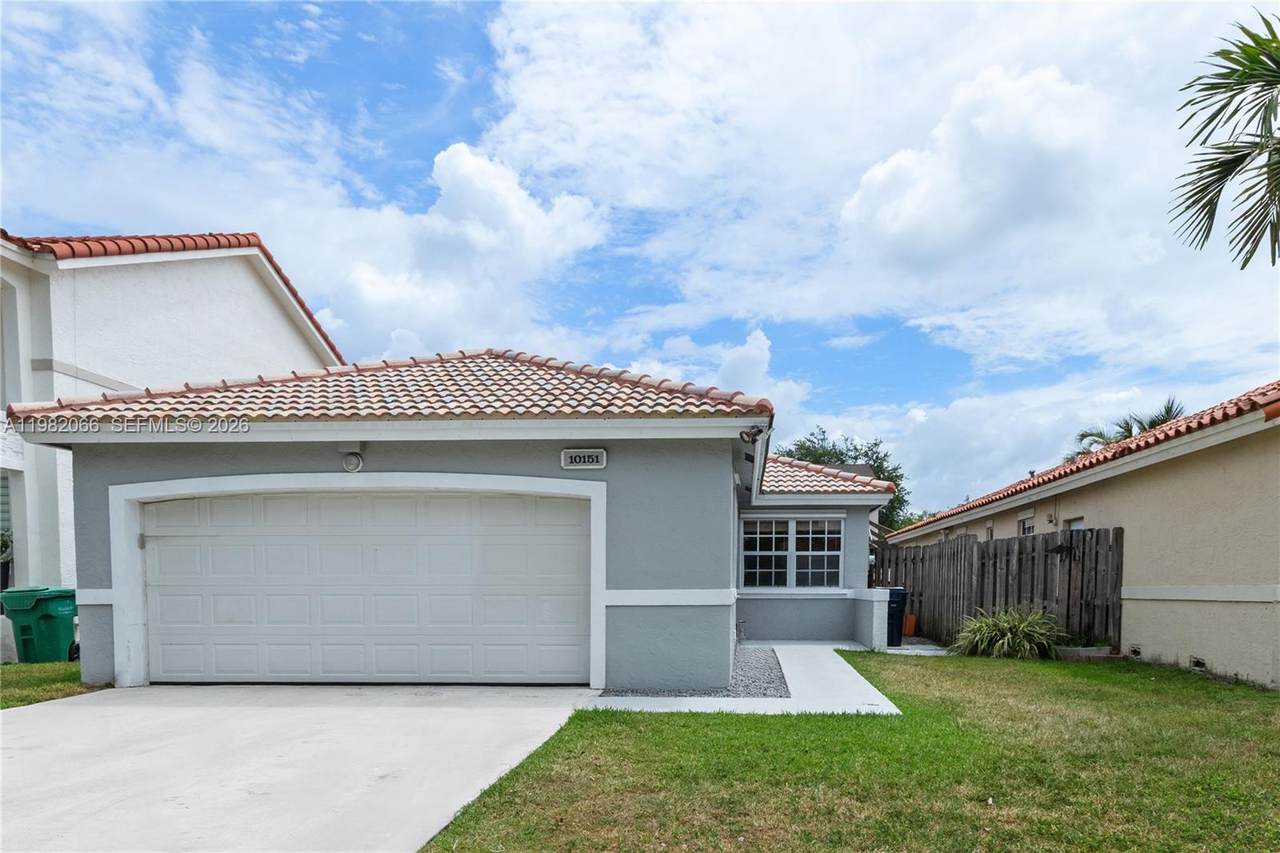 10151 138th Ct - Photo 1
