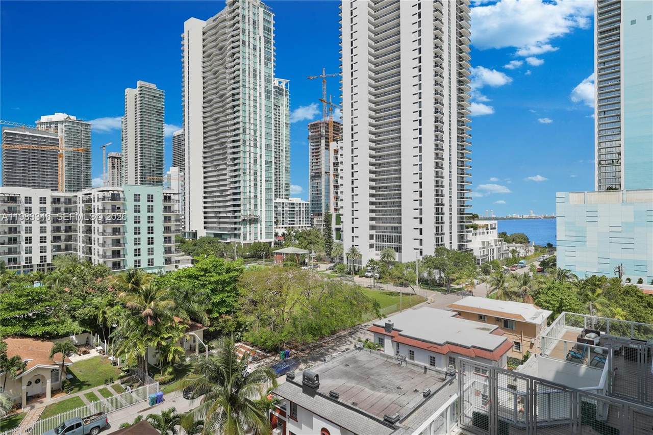 https://bt-photos.global.ssl.fastly.net/miami/1280_boomver_3_A11983346-2.jpg