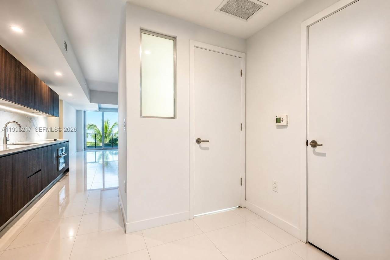 https://bt-photos.global.ssl.fastly.net/miami/1280_boomver_2_A11993217-2.jpg