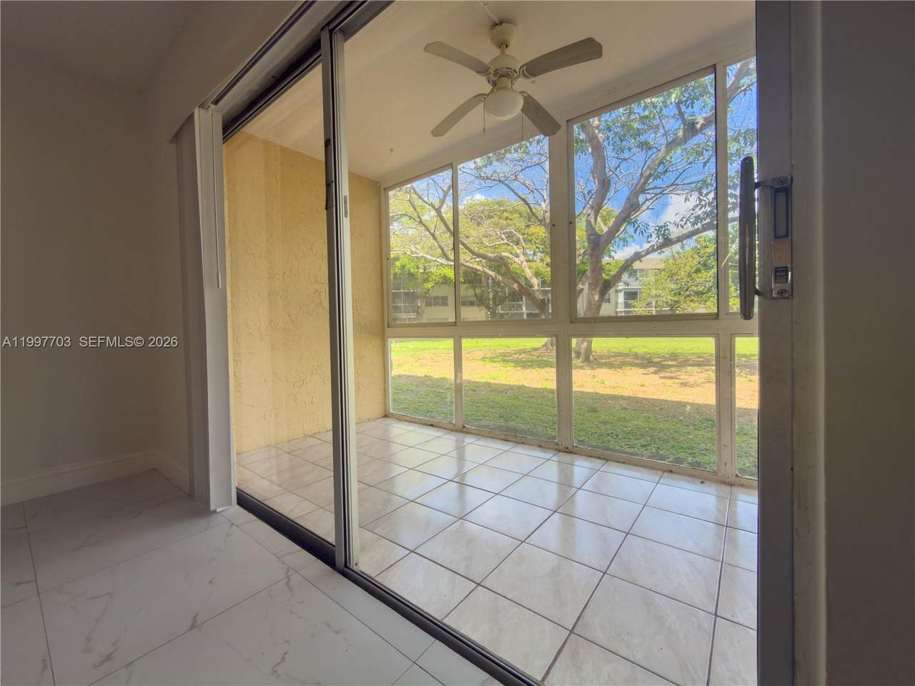 605 State Road 7 - Photo 1