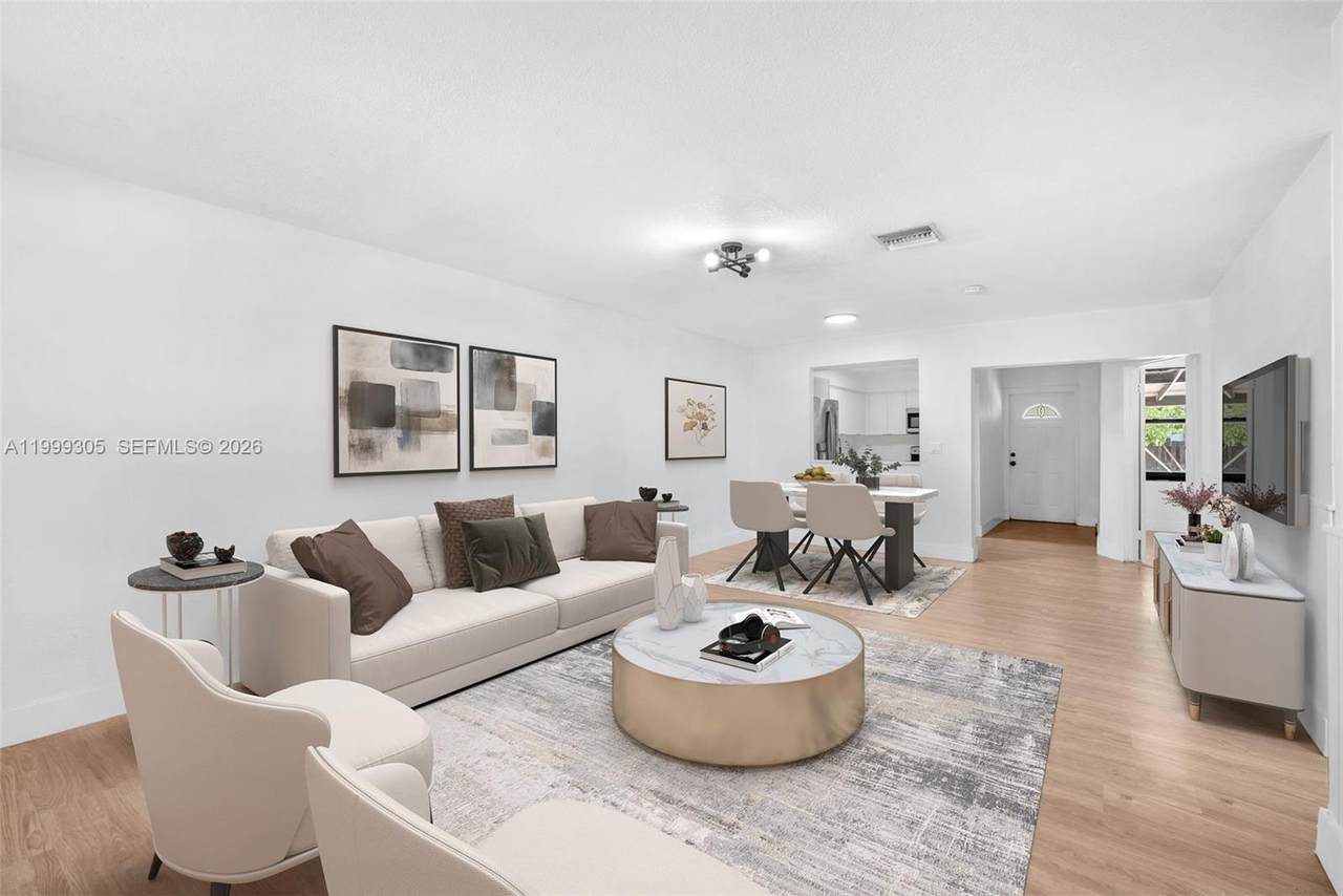 7022 19th Ct - Photo 1