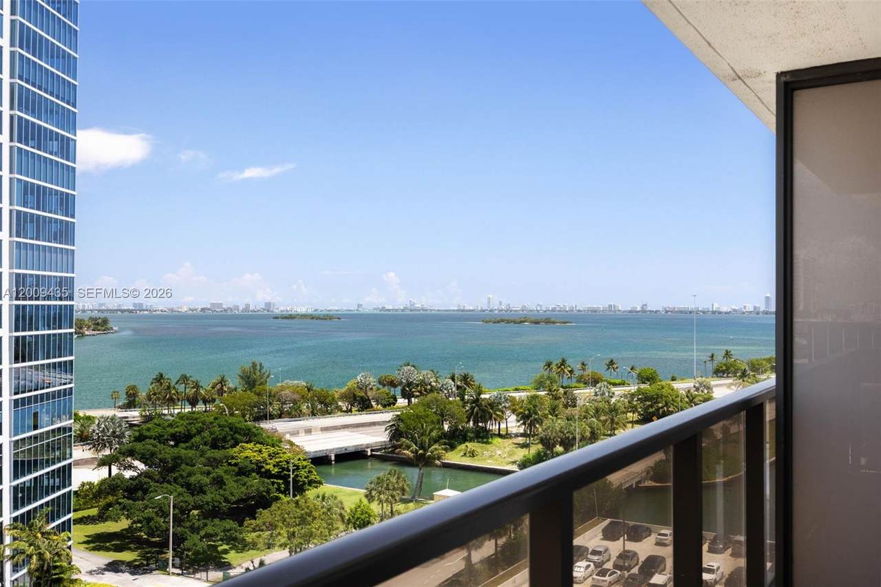 https://bt-photos.global.ssl.fastly.net/miami/1280_boomver_3_A12009435-2.jpg