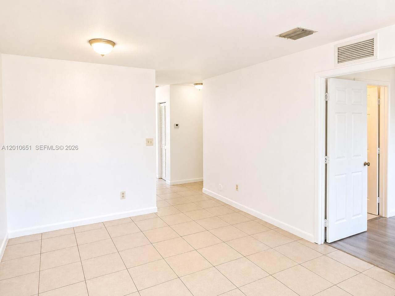 https://bt-photos.global.ssl.fastly.net/miami/orig_boomver_2_A12010651-2.jpg
