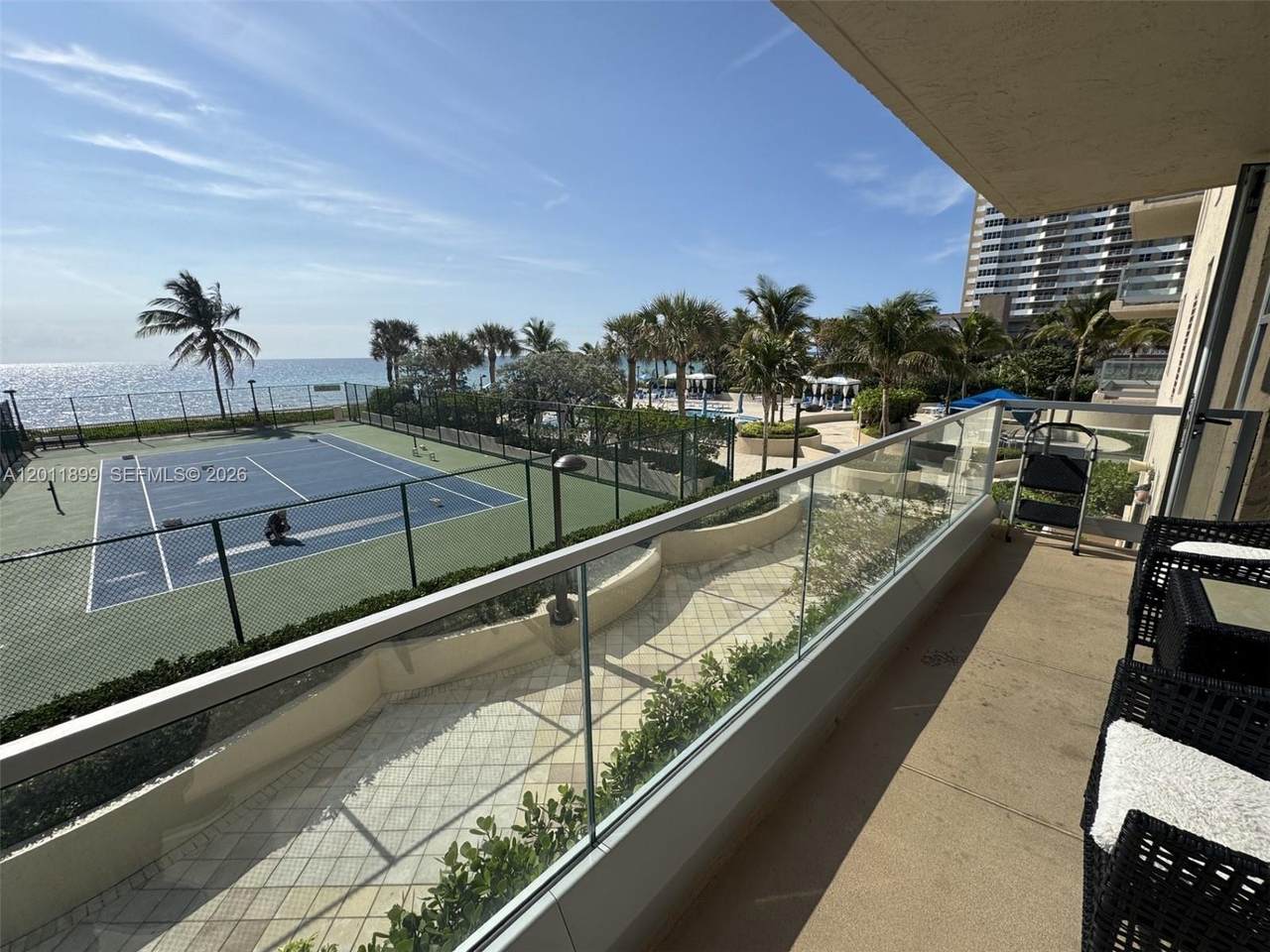 https://bt-photos.global.ssl.fastly.net/miami/1280_boomver_3_A12011899-2.jpg