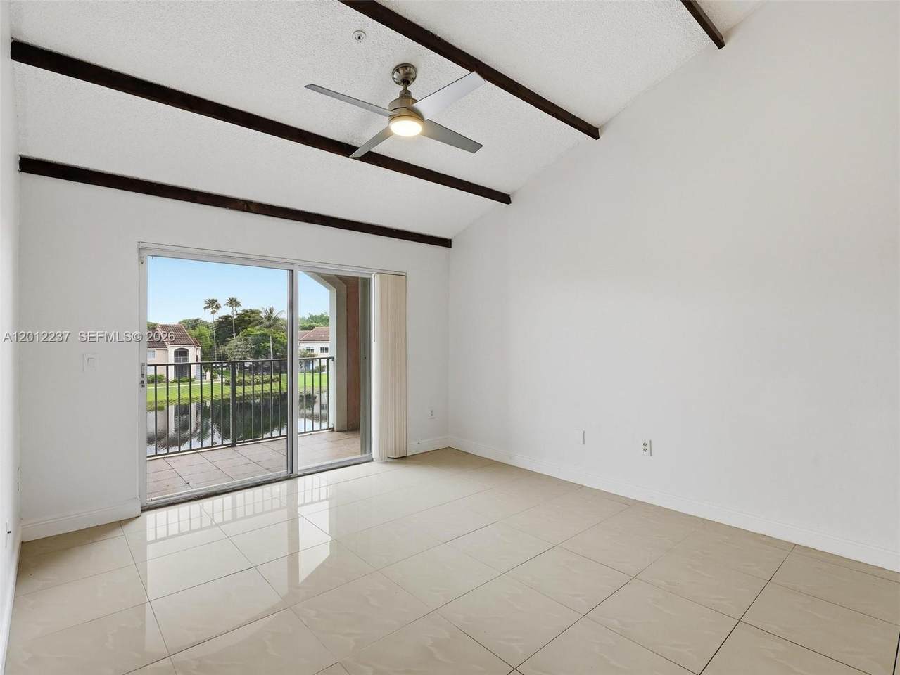https://bt-photos.global.ssl.fastly.net/miami/1280_boomver_3_A12012237-2.jpg