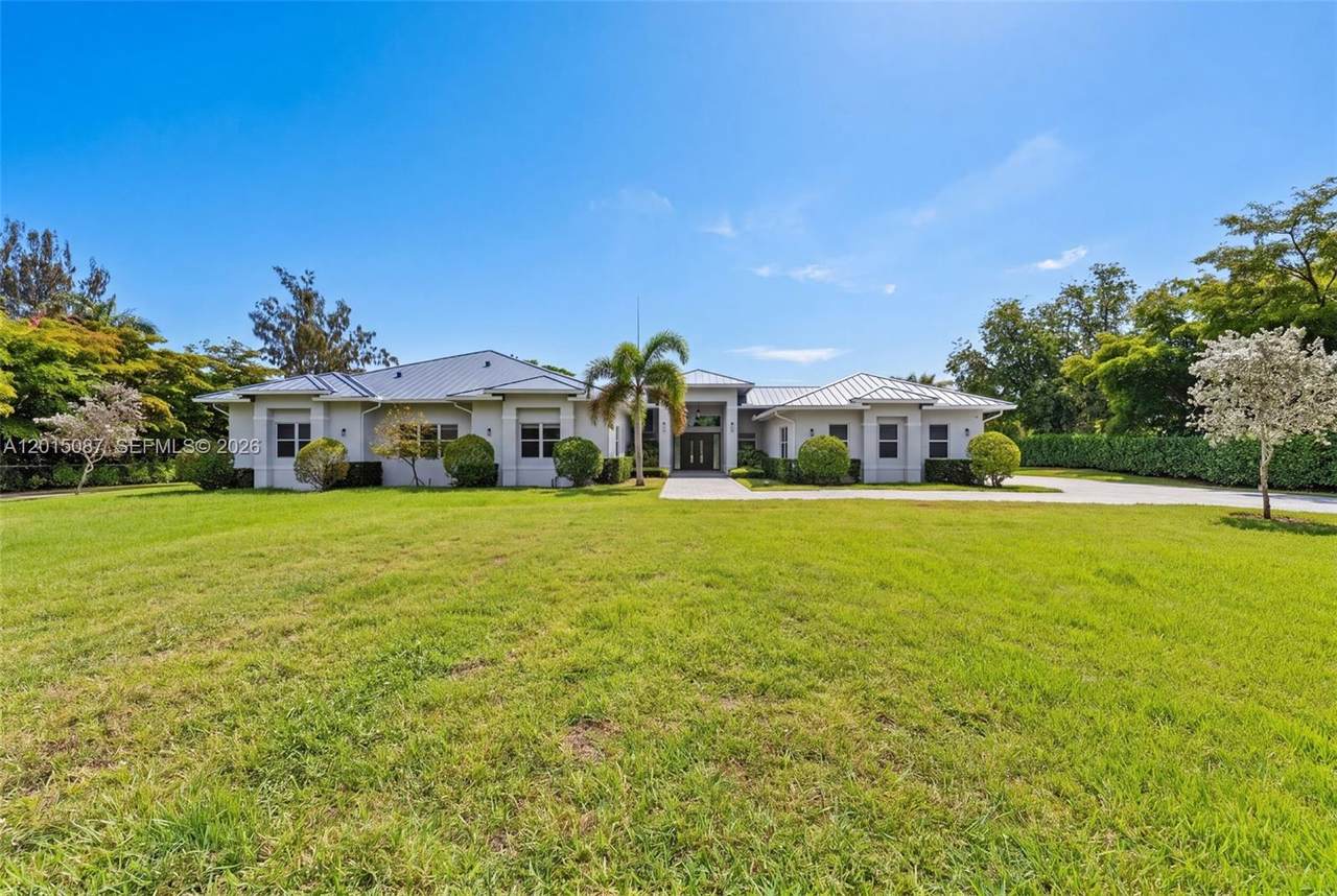 https://bt-photos.global.ssl.fastly.net/miami/1280_boomver_3_A12015087-2.jpg