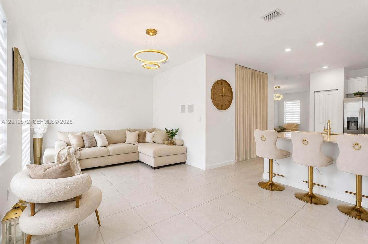 https://bt-photos.global.ssl.fastly.net/miami/1280_boomver_3_A12019572-2.jpg