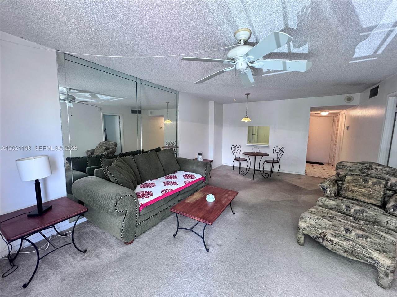 https://bt-photos.global.ssl.fastly.net/miami/1280_boomver_2_A12021198-2.jpg