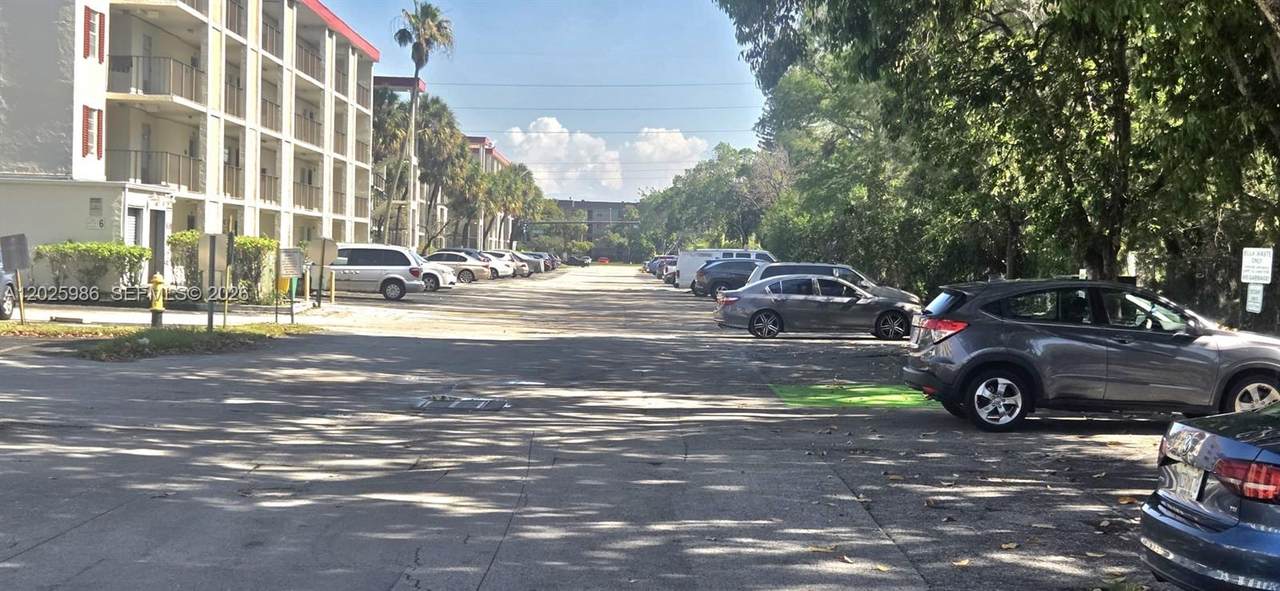 https://bt-photos.global.ssl.fastly.net/miami/1280_boomver_3_A12025986-2.jpg