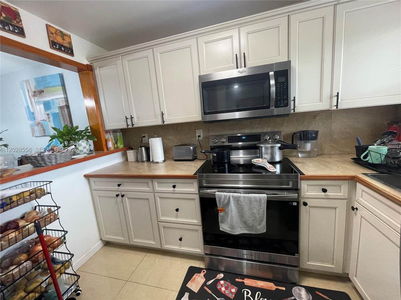 9281 Sunrise Lakes Blvd - Photo 1