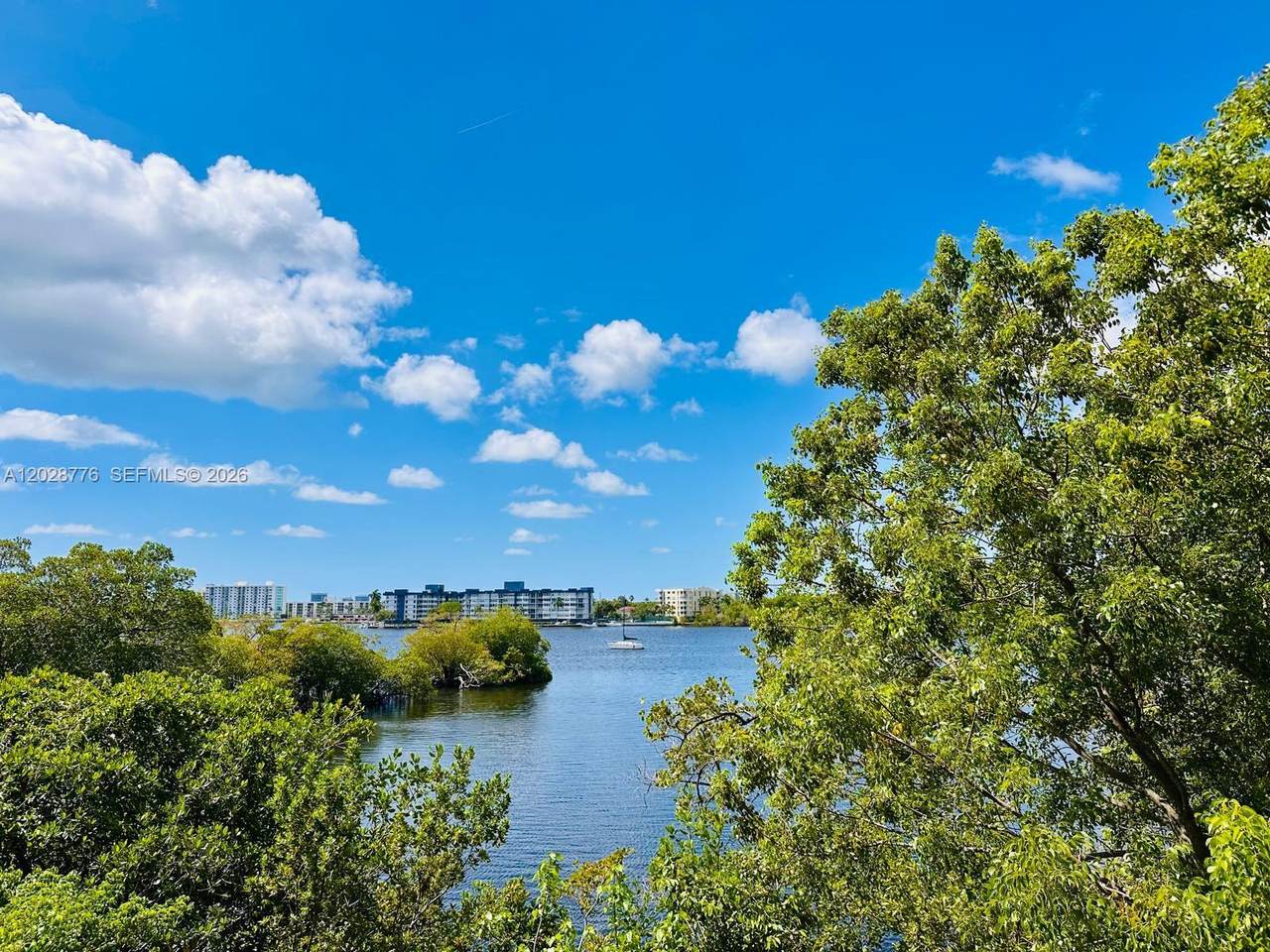 https://bt-photos.global.ssl.fastly.net/miami/1280_boomver_3_A12028776-2.jpg