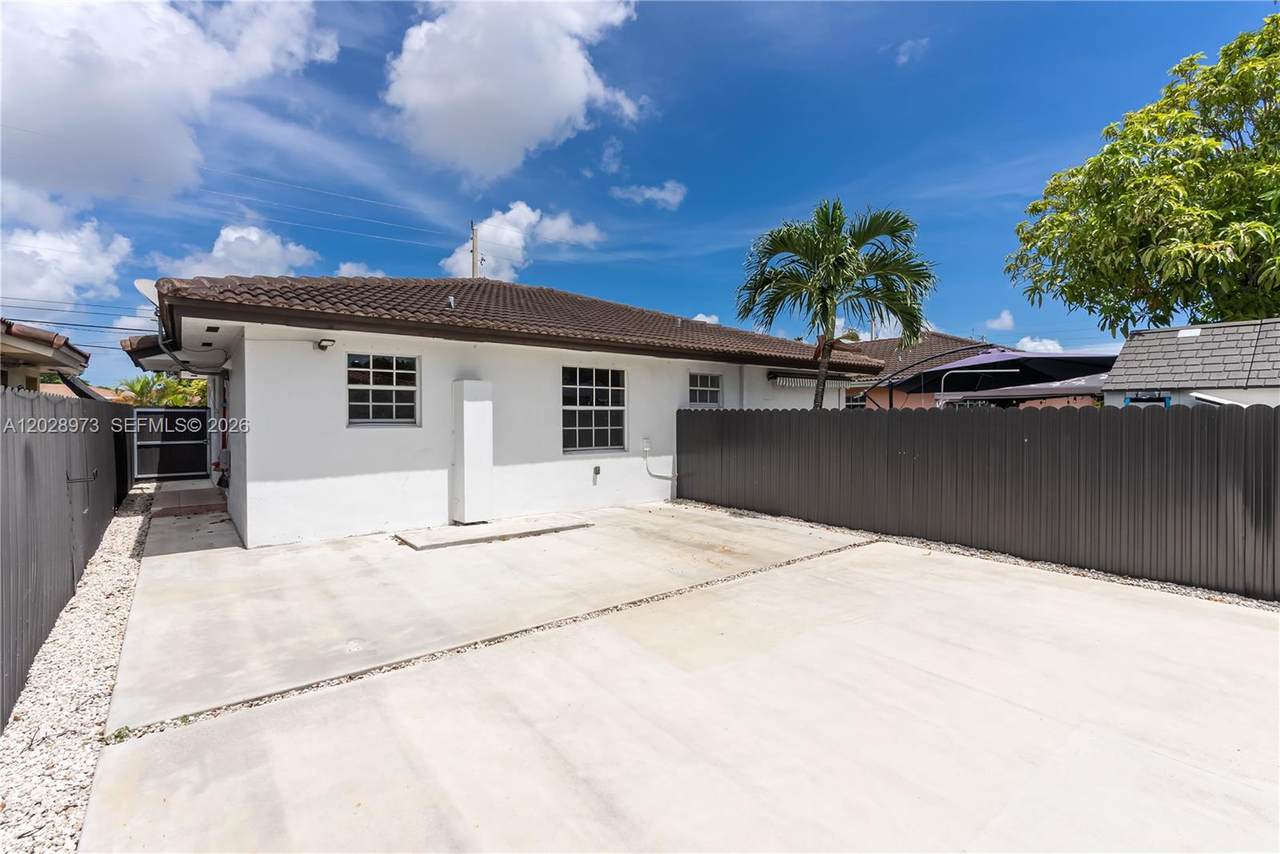https://bt-photos.global.ssl.fastly.net/miami/1280_boomver_3_A12028973-2.jpg