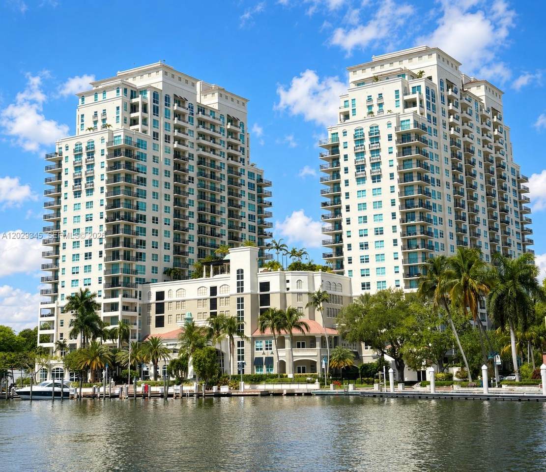 610 Las Olas Blvd - Photo 1