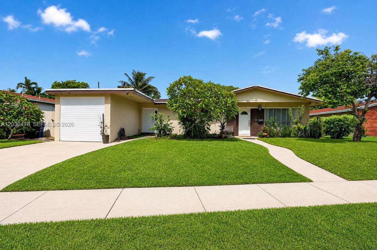 18240 8th Ave - Photo 1