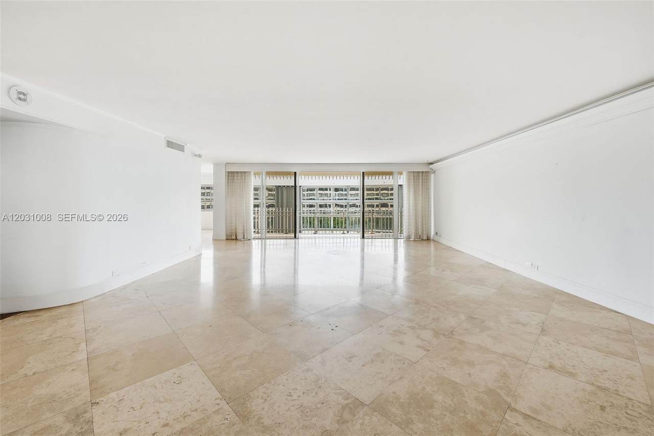 https://bt-photos.global.ssl.fastly.net/miami/1280_boomver_2_A12031008-2.jpg