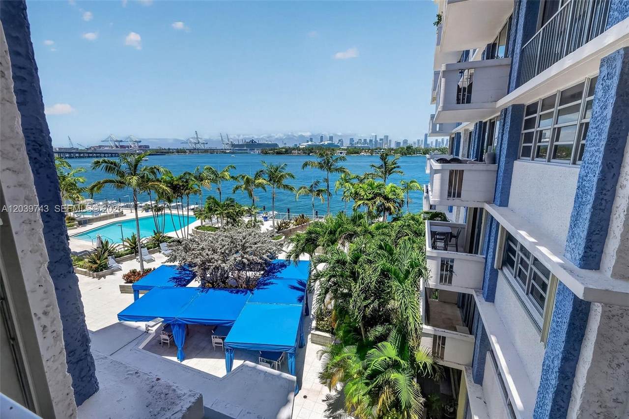 https://bt-photos.global.ssl.fastly.net/miami/1280_boomver_3_A12039743-2.jpg
