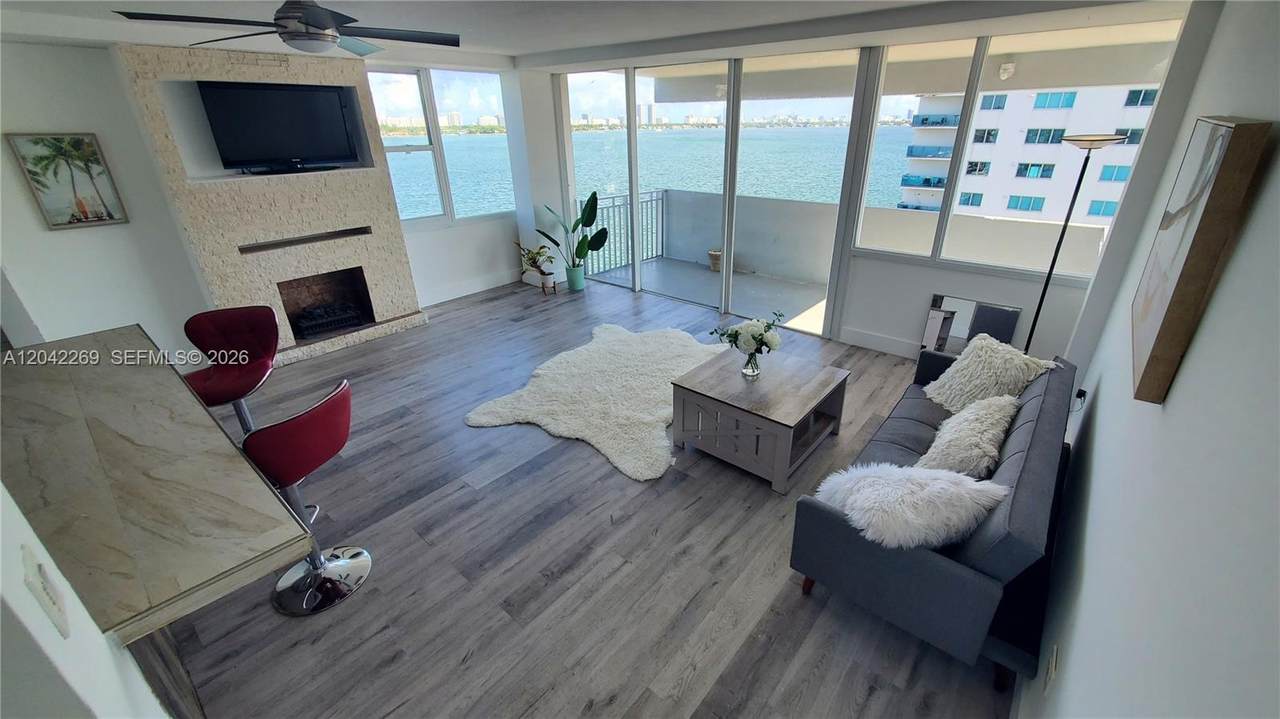 https://bt-photos.global.ssl.fastly.net/miami/1280_boomver_3_A12042269-2.jpg
