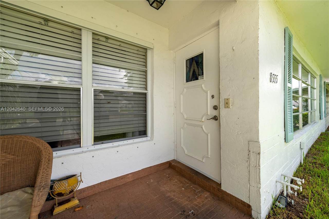 https://bt-photos.global.ssl.fastly.net/miami/1280_boomver_3_A12042640-2.jpg