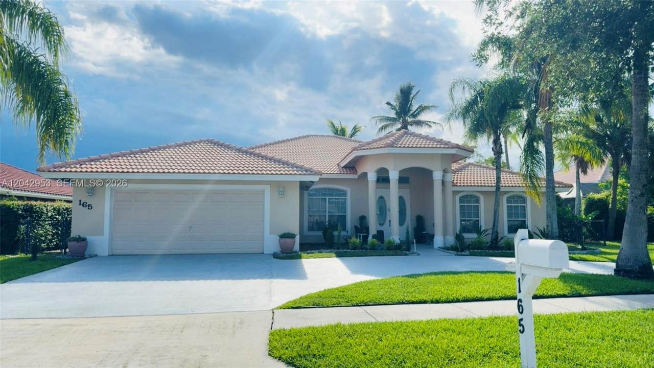 165 Cypress Trce - Photo 1