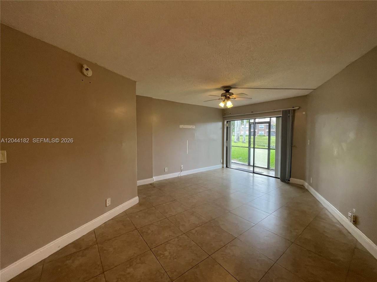 https://bt-photos.global.ssl.fastly.net/miami/1280_boomver_3_A12044182-2.jpg