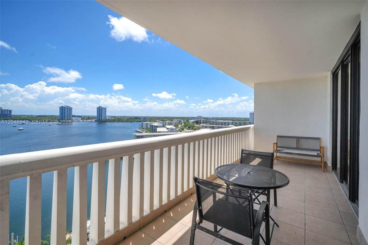 1000 Island Blvd - Photo 1