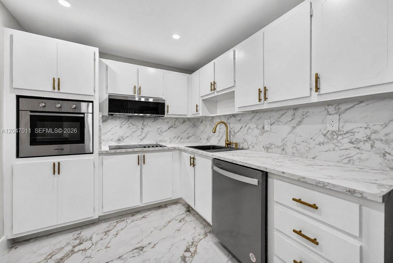 19380 Collins Ave - Photo 1