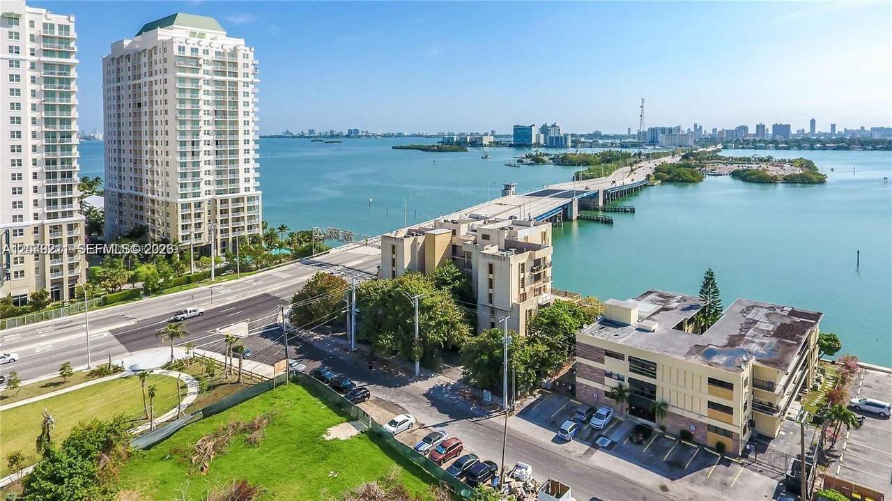 https://bt-photos.global.ssl.fastly.net/miami/1280_boomver_3_A12049211-2.jpg