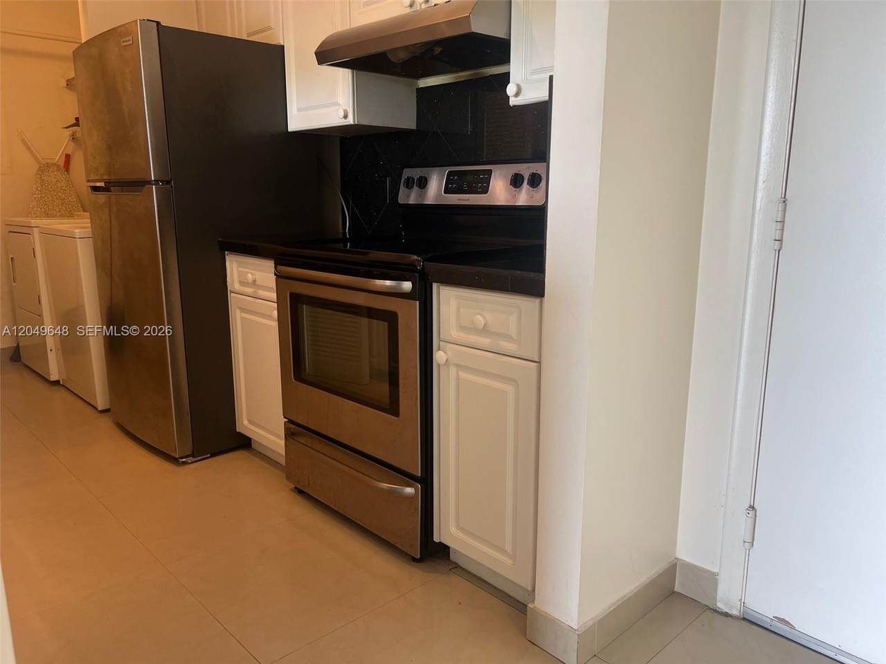 19601 Country Club Dr - Photo 1