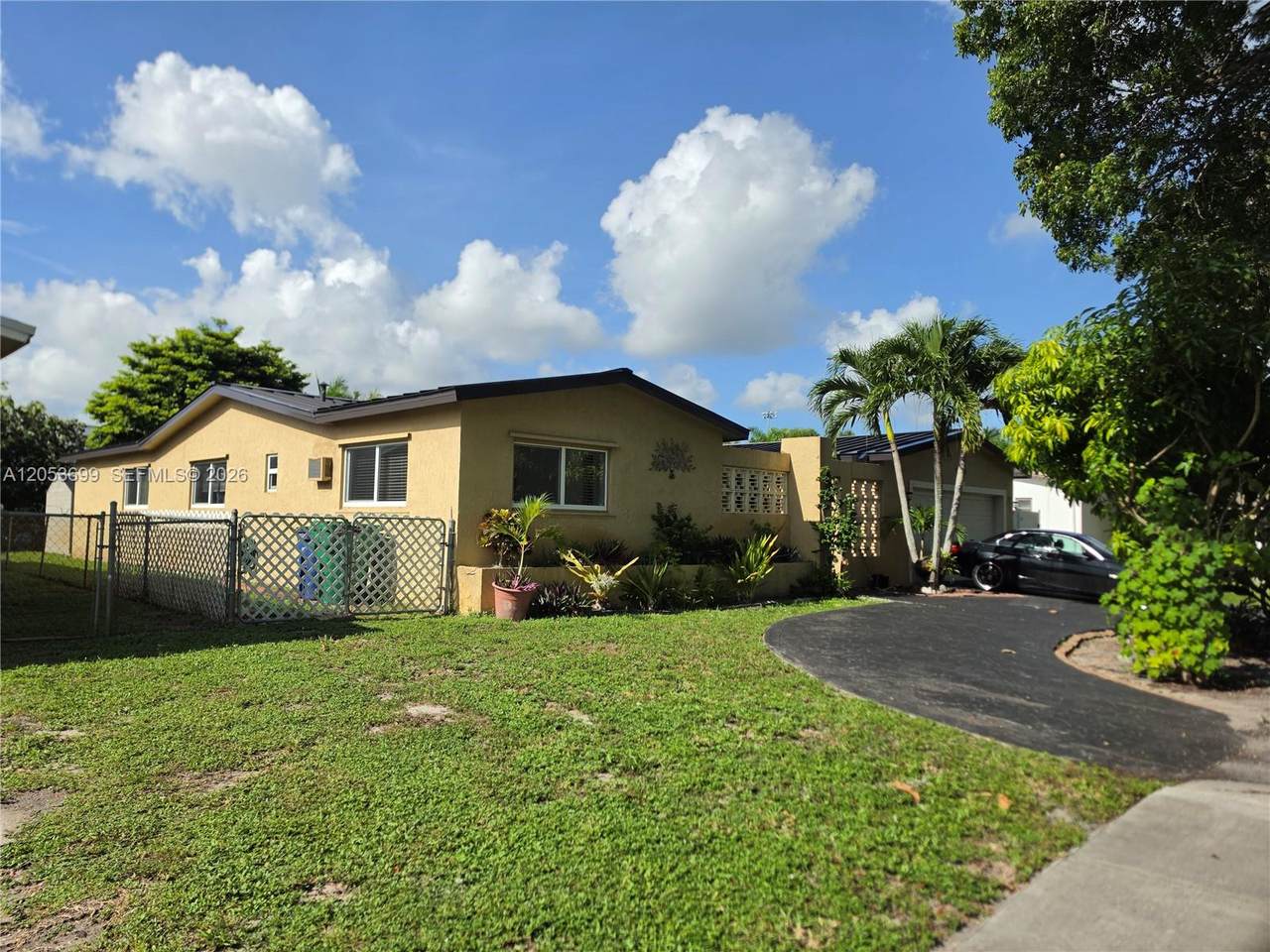 9240 56th St - Photo 1