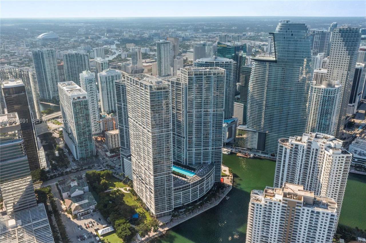 https://bt-photos.global.ssl.fastly.net/miami/1280_boomver_3_A12056691-2.jpg