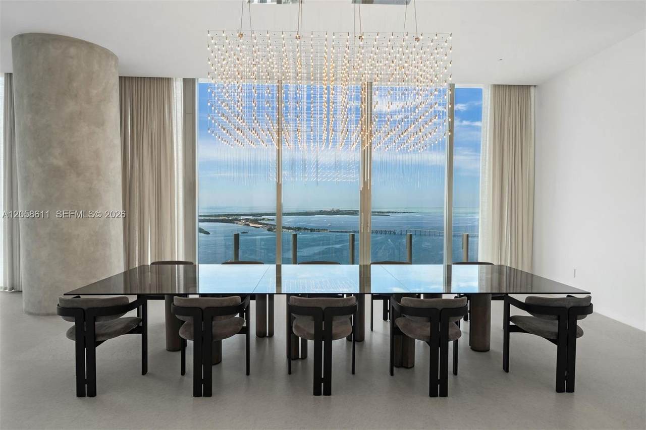 https://bt-photos.global.ssl.fastly.net/miami/1280_boomver_1_A12058611-2.jpg