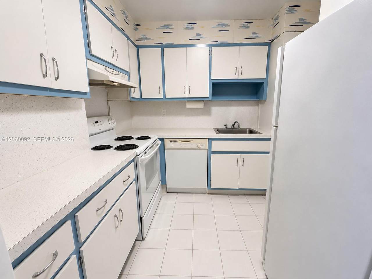 https://bt-photos.global.ssl.fastly.net/miami/1280_boomver_3_A12060092-2.jpg