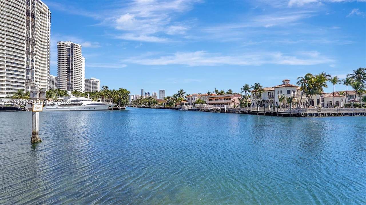 https://bt-photos.global.ssl.fastly.net/miami/1280_boomver_3_A12064368-2.jpg