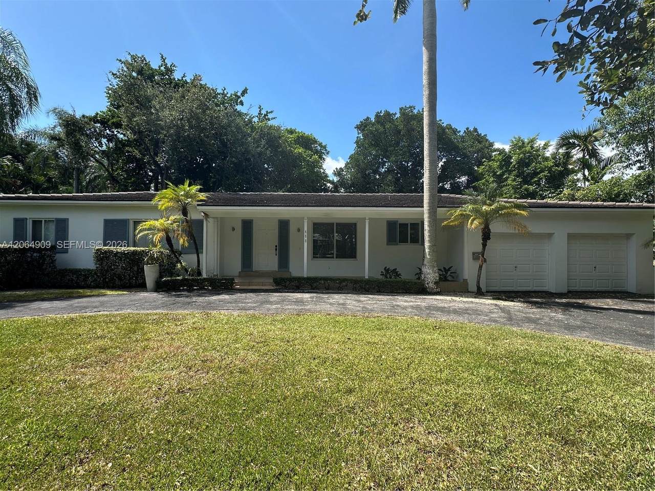 460 San Servando Ave - Photo 1