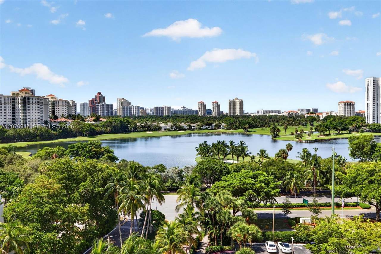 https://bt-photos.global.ssl.fastly.net/miami/1280_boomver_3_A12070947-2.jpg