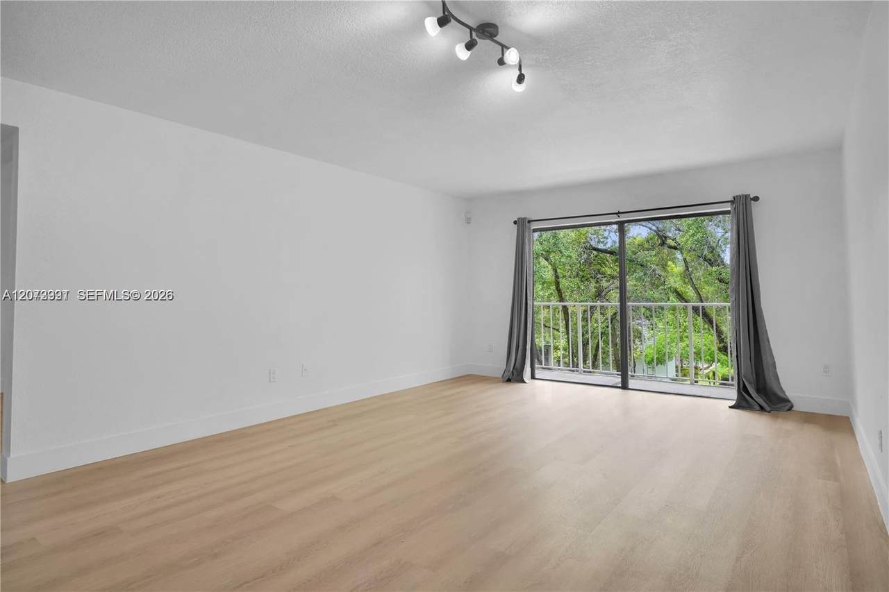 9301 92nd Ave - Photo 1