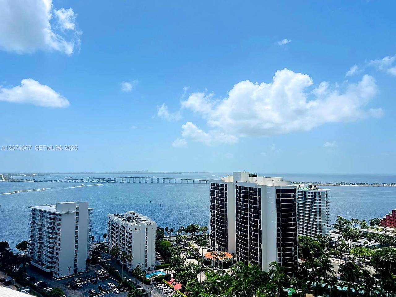 https://bt-photos.global.ssl.fastly.net/miami/1280_boomver_3_A12074067-2.jpg