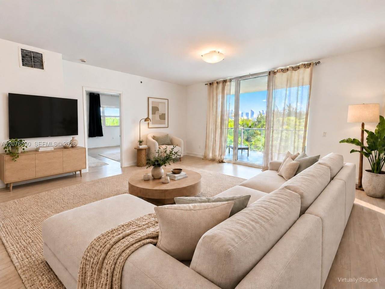 15051 Royal Oaks Ln - Photo 1