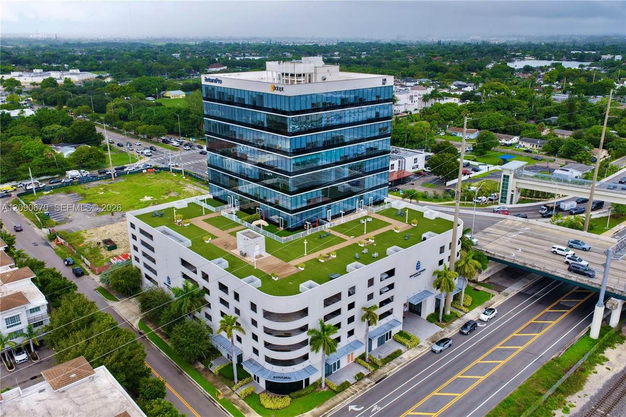 https://bt-photos.global.ssl.fastly.net/miami/1280_boomver_3_A12090670-2.jpg