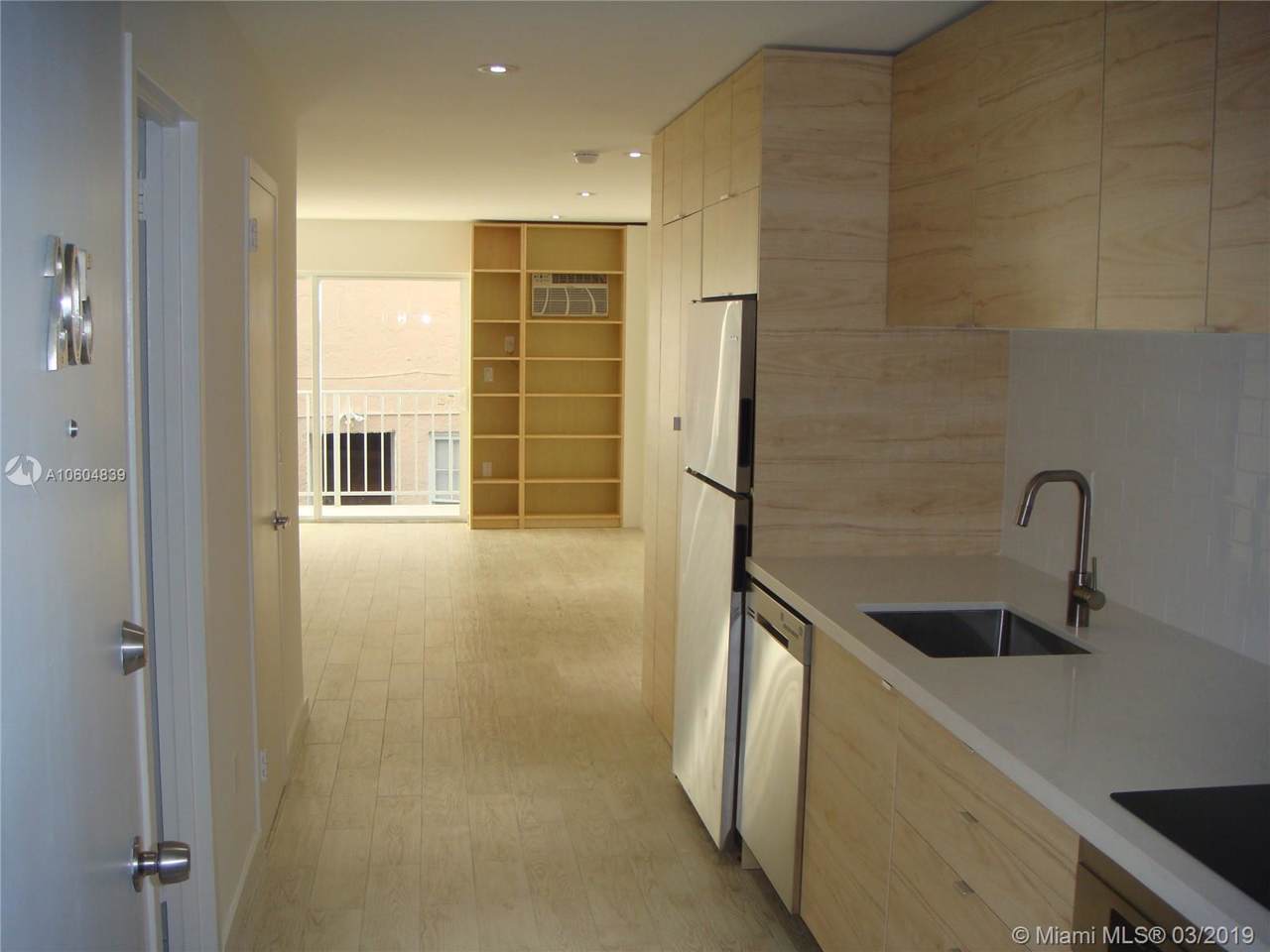 221 Meridian Ave - Photo 1