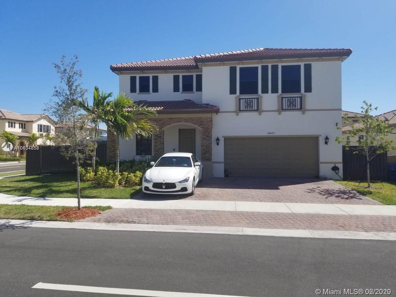 24023 118th Ave - Photo 1