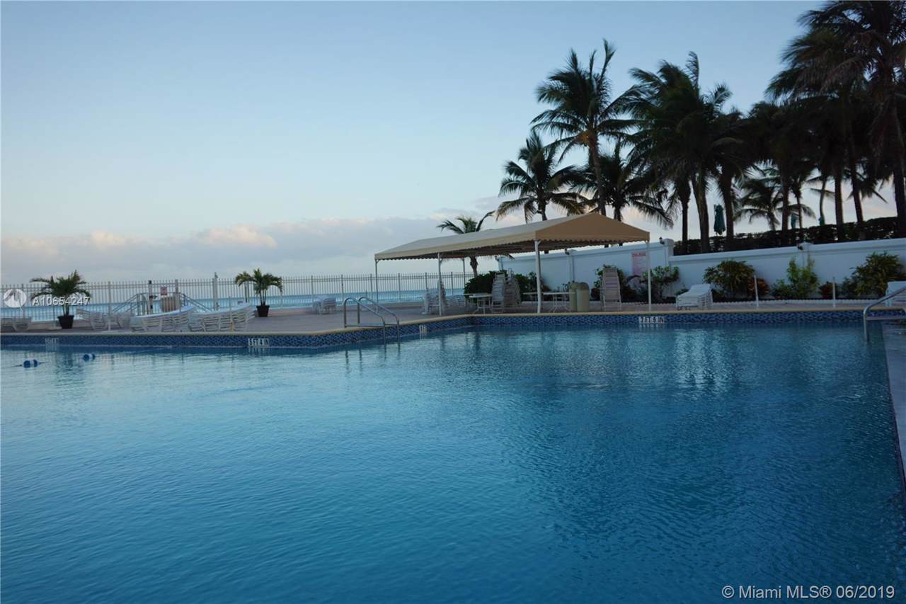 3505 Ocean Dr - Photo 1
