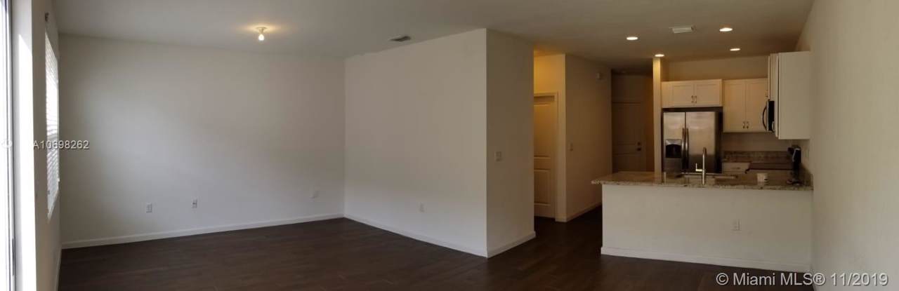 1446 24 Avenue - Photo 1